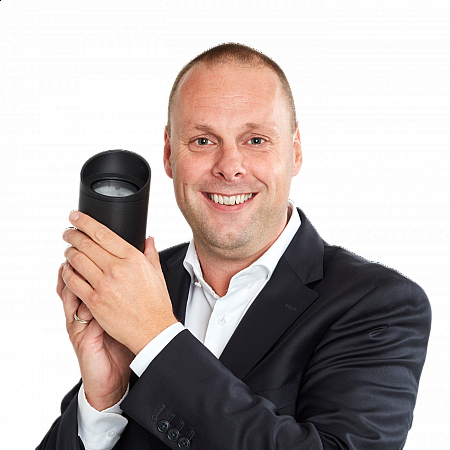 Erik van der Helm is Sales in OPPLE Lighting